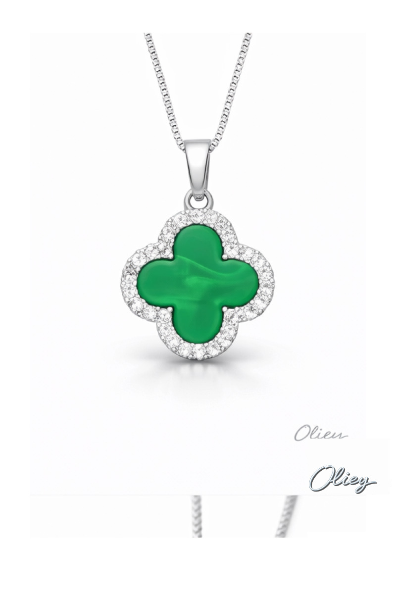 Green Four-Leaf Clover Pendant Necklace