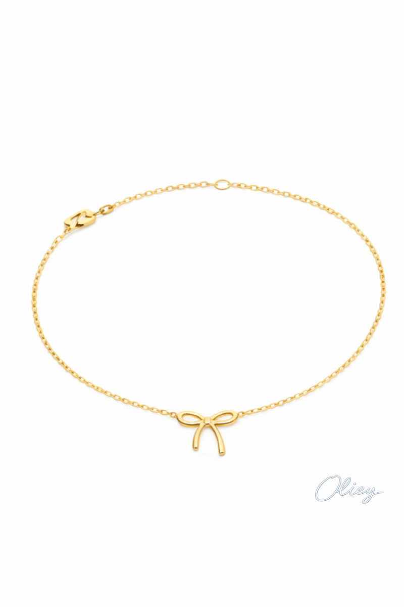 Lucky Bow Necklace in gold plated